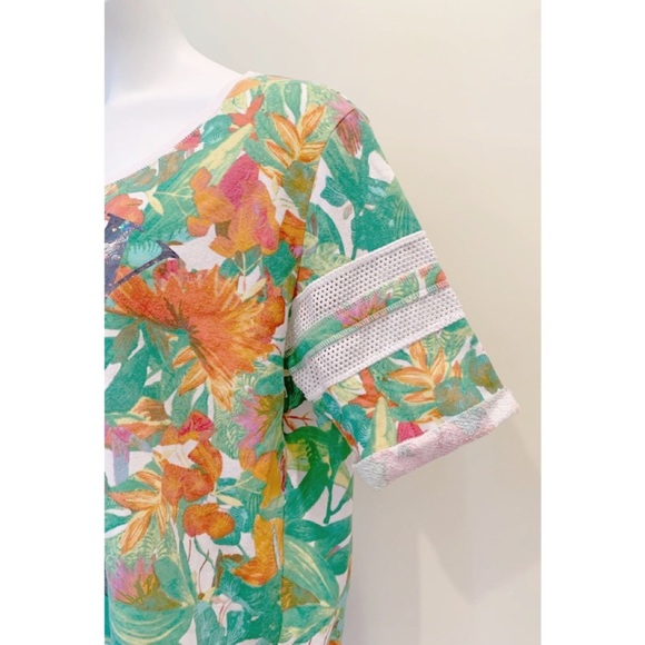 Juicy Couture Tropical Floral Graphic Terry Tee – Size M & XL - Picture 4 of 7